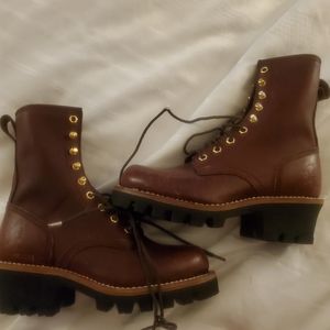 Chippewa women's reddish brown boots sz 7